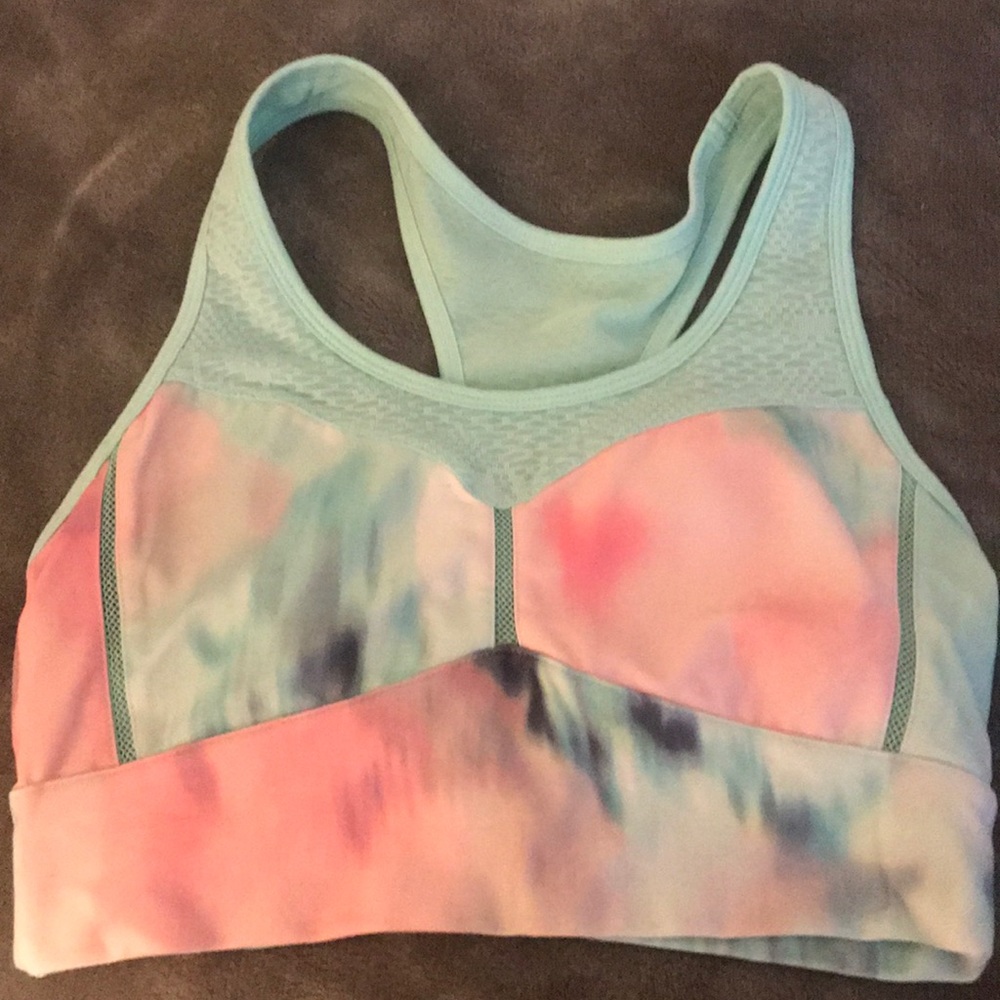 Crop sports bra